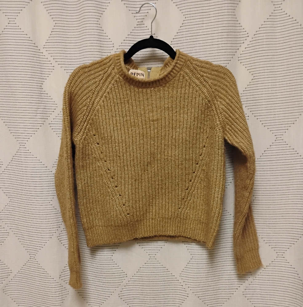 Pepin Women's Tan Sweater Size Small